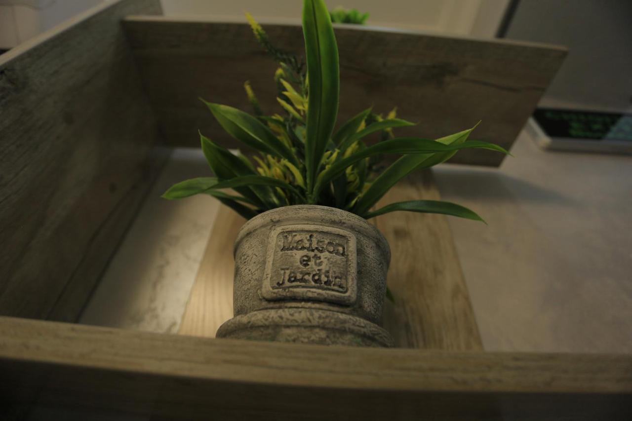 Hayot Plaza Hotel Yunusobod 外观 照片